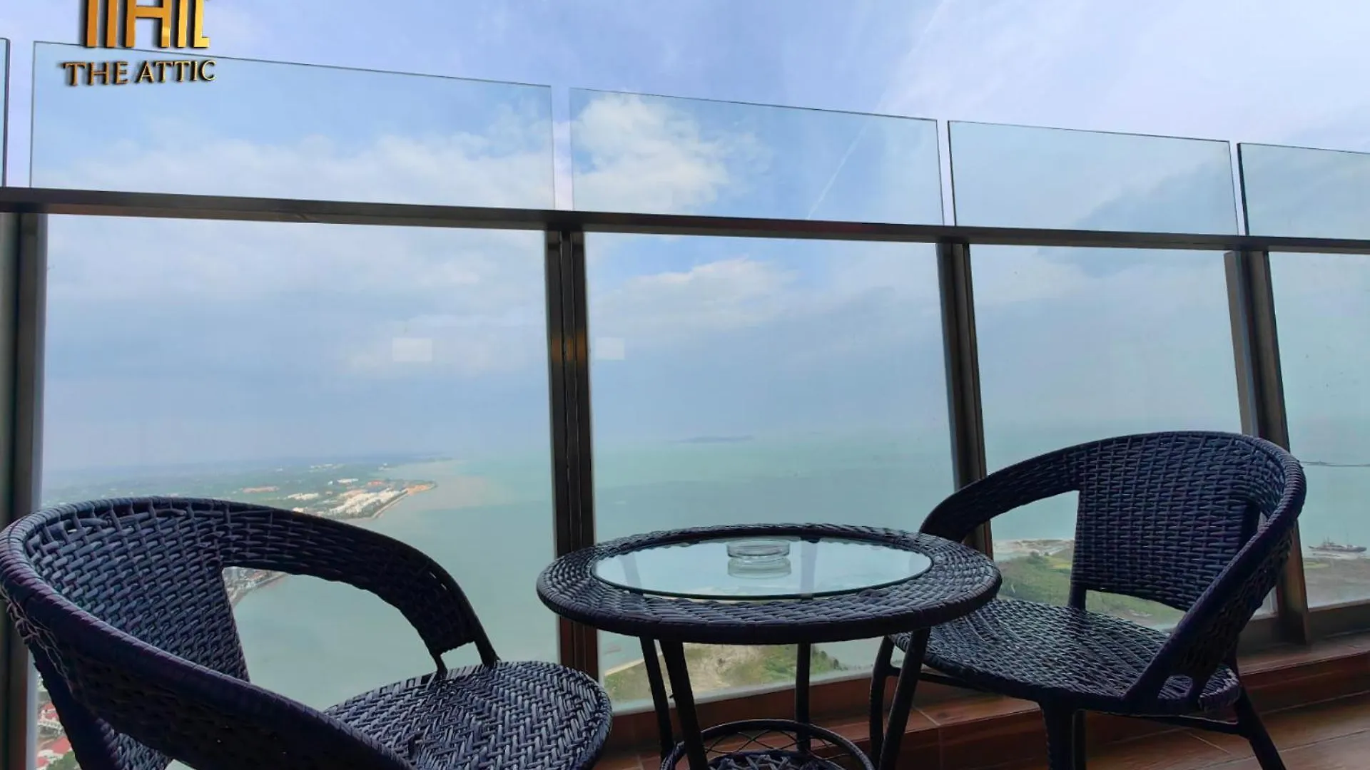Attic Home Melaka Silverscape Residence & Jonker 0*, Malacca
