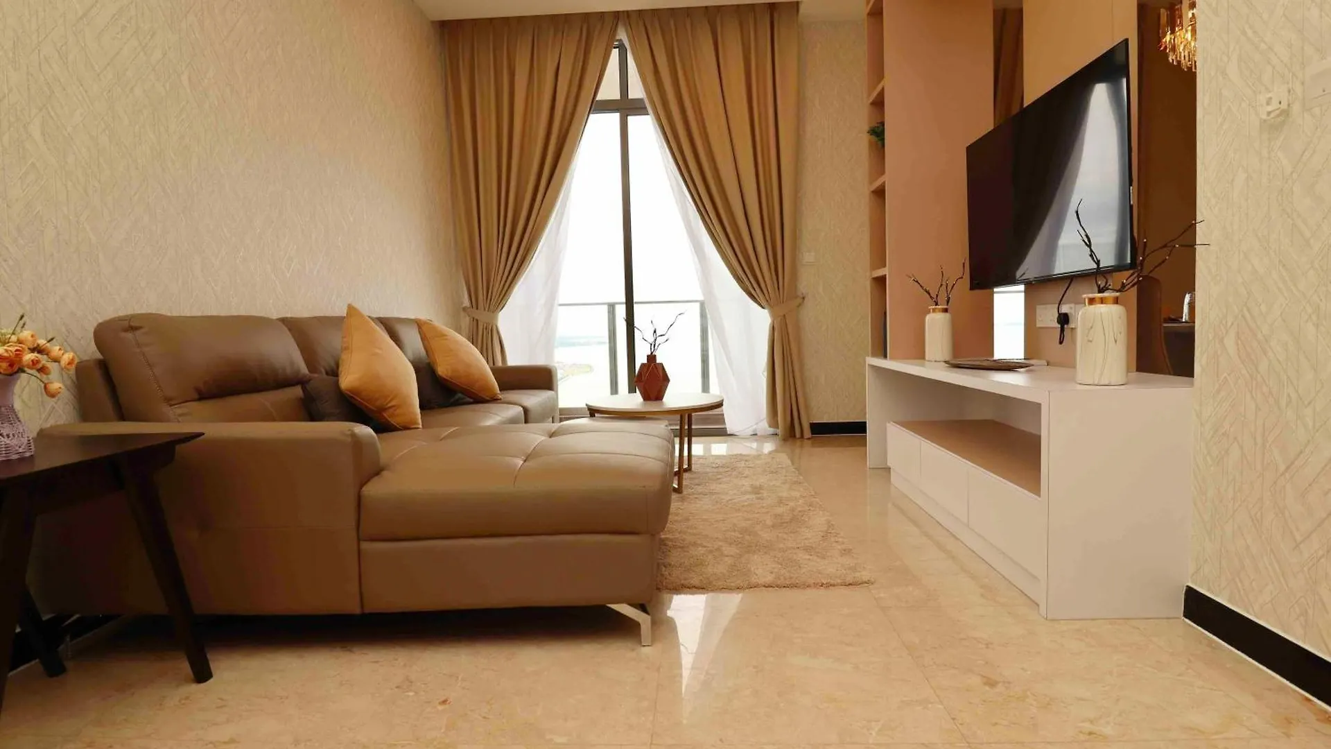 Attic Home Melaka Silverscape Residence & Jonker