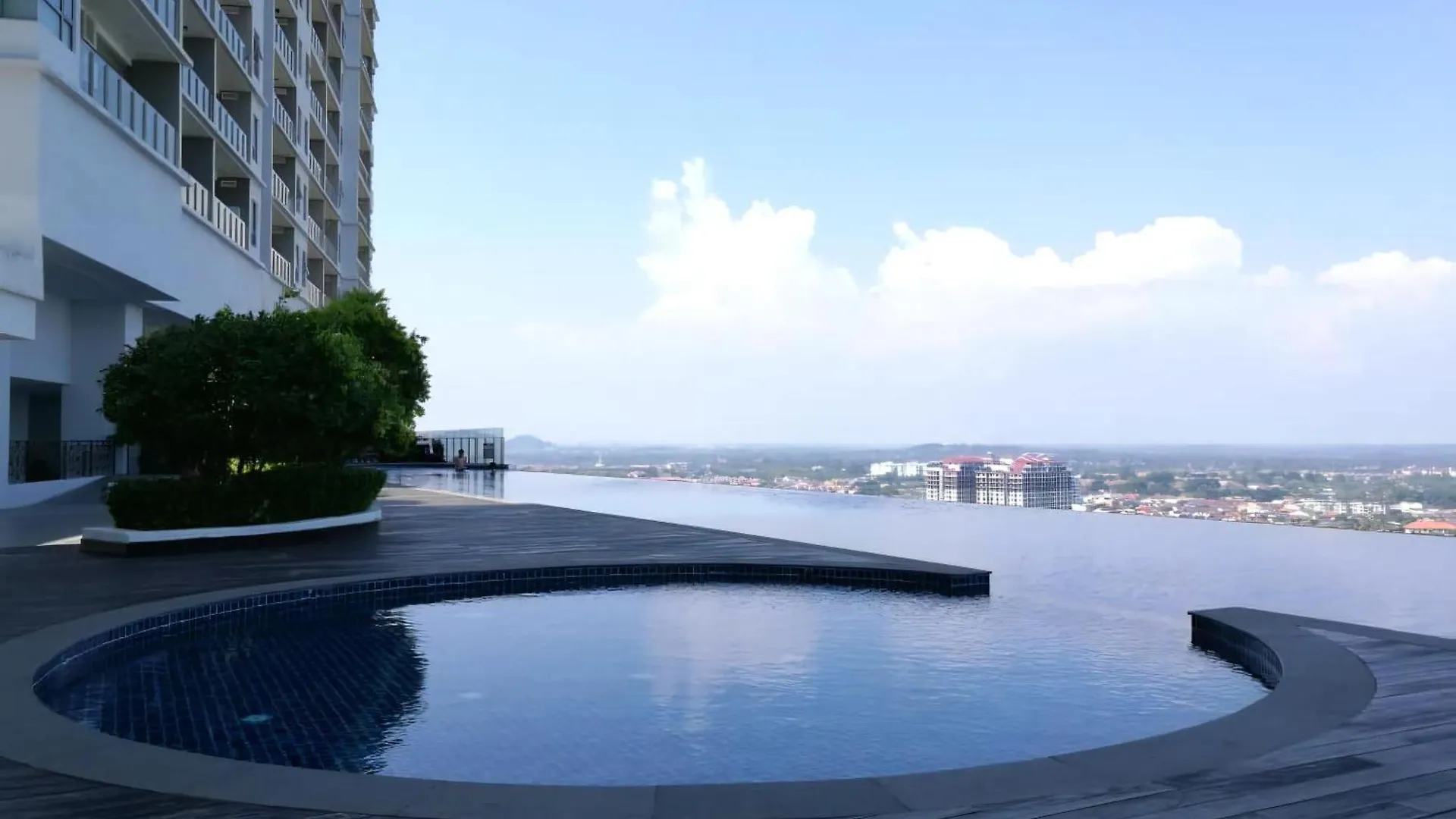 Attic Home Melaka Silverscape Residence & Jonker Aparthotel