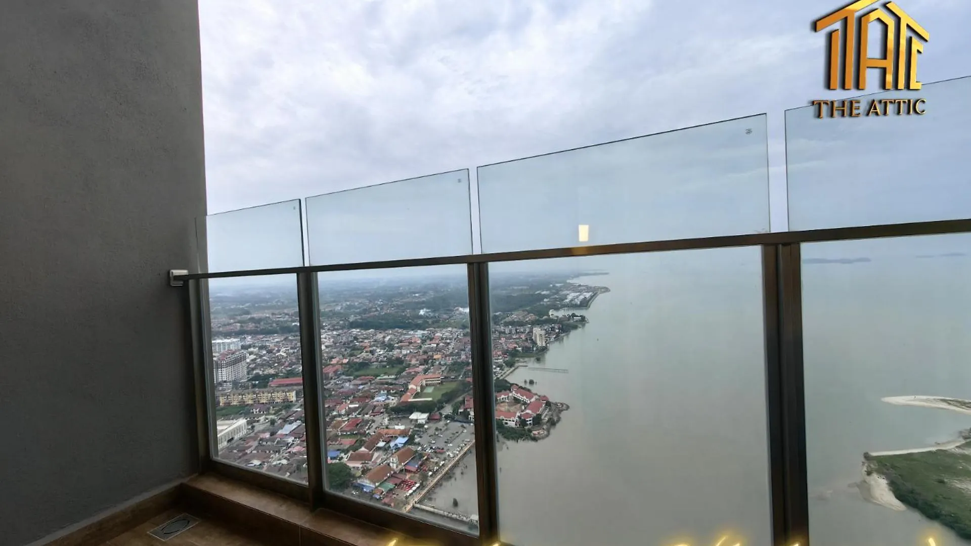 Aparthotel Attic Home Melaka Silverscape Residence & Jonker