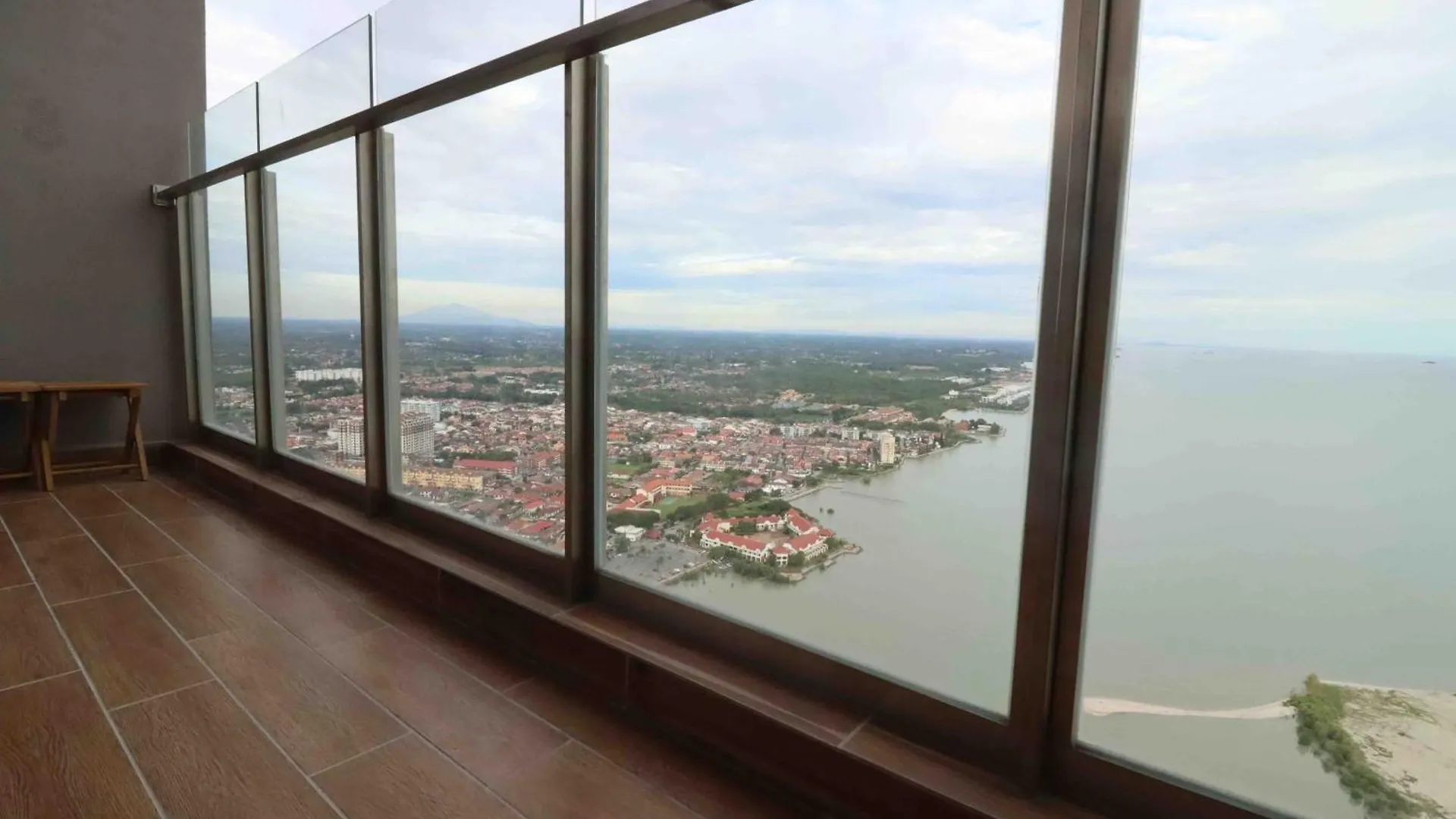 Attic Home Melaka Silverscape Residence & Jonker Aparthotel
